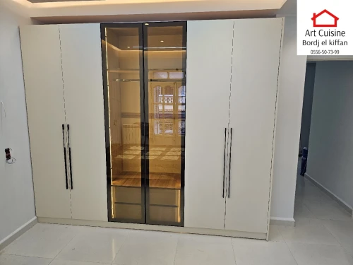 Dressing et placard sur mesure MDF et high gloss