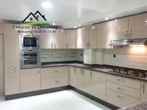 Cuisine high gloss moderne