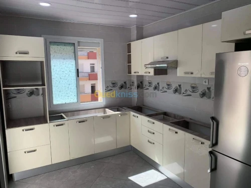 Cuisine Moderne en MDF-High Gloss