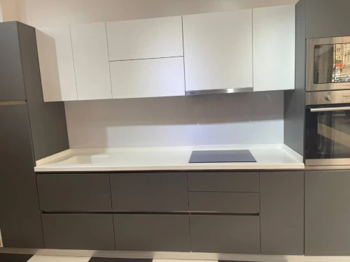 Cuisine Moderne en MDF-High Gloss