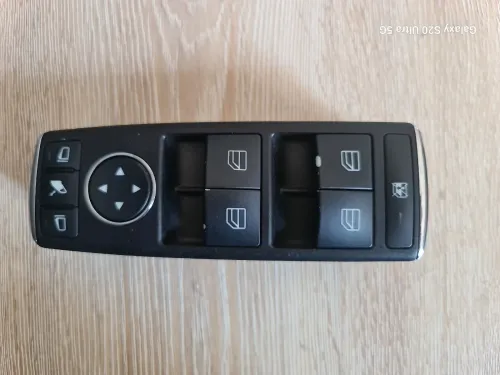 Bouton lève vitre mercedes 204 c class 