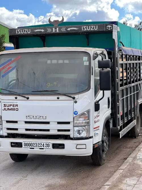 Isuzu Super jumbo 