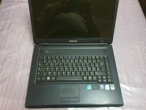 SAMSUNG R510