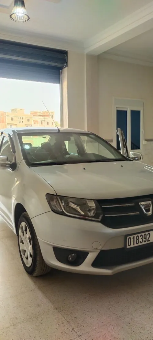 Dacia Logan 2015 