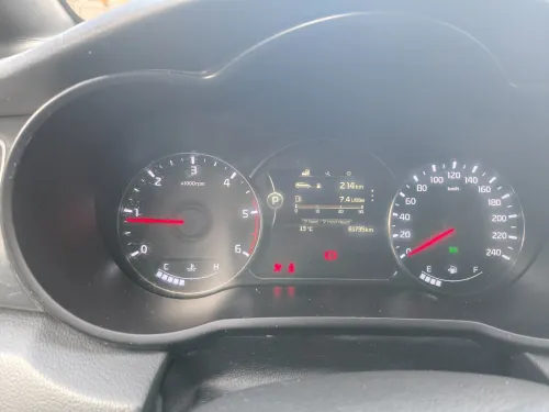 Kia Carens 2015 Luxe