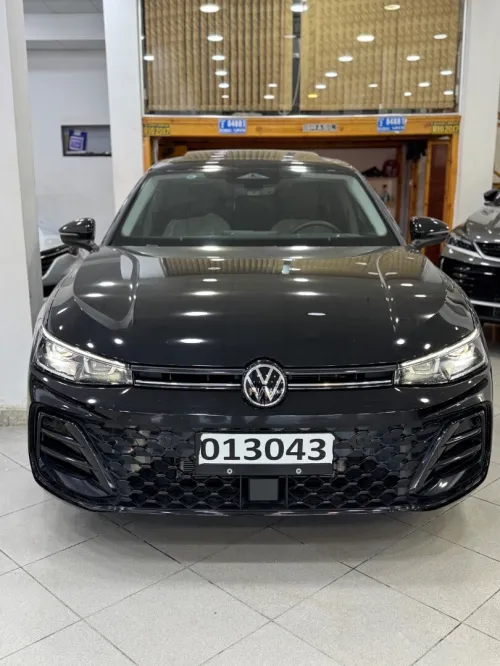 Volkswagen Passat 2025 Pro