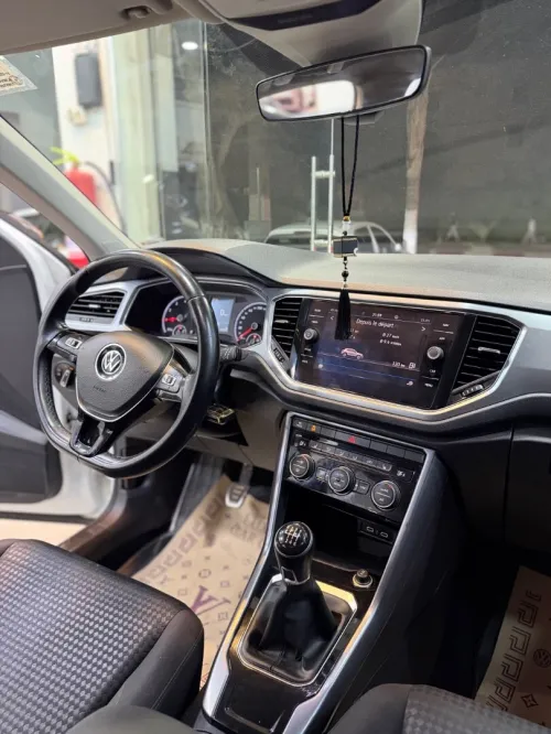 Volkswagen T-Roc 2022 Active
