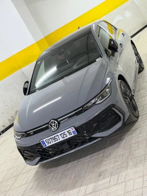 Volkswagen Golf 8 2025 R- Line 