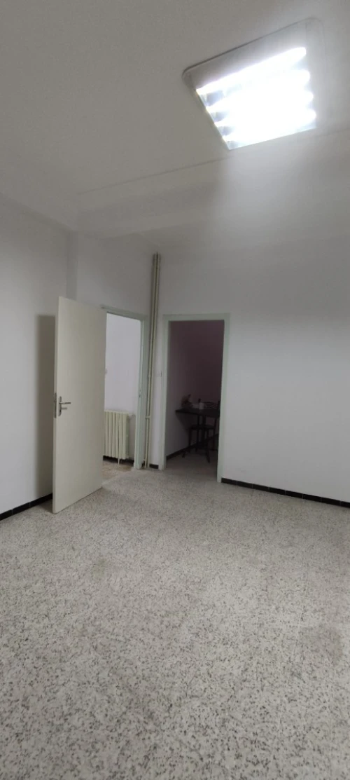 Location Appartement Niveau de villa F7 Alger Bir mourad rais