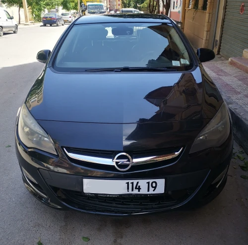 Opel Astra 2014 COSMO