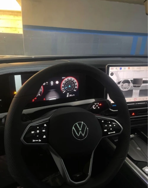 Volkswagen Passat 2025 R Line