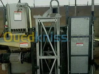 LOCATION MONTE CHARGE INDUST BATIVERT