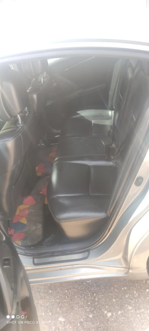 Toyota Avensis 2011 Premium