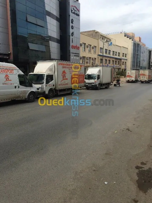 SERVICE DE DEMENAGEMENT/MANUTENTION