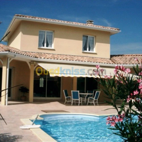 TINDA , STORES EXTERIEURS