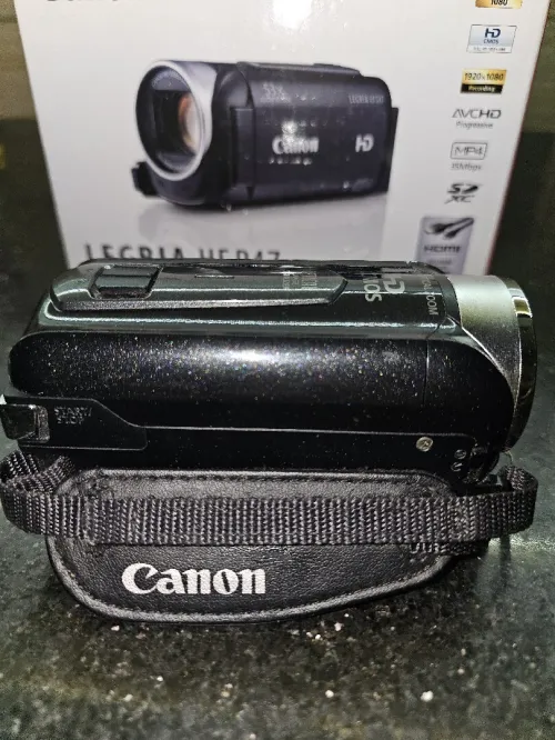 CANON LEGRIA HF R47