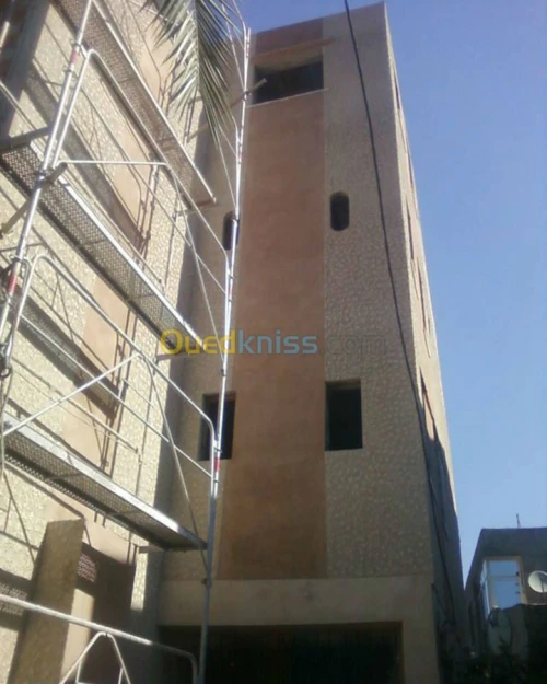 crépissage   façade machine a projeter