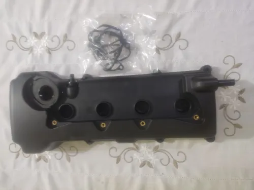 Cache culbuteur Nissan Sunny classique 