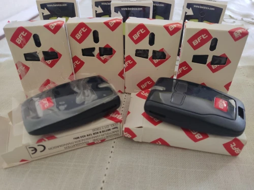 Télécommande came et  BFT pour portail 