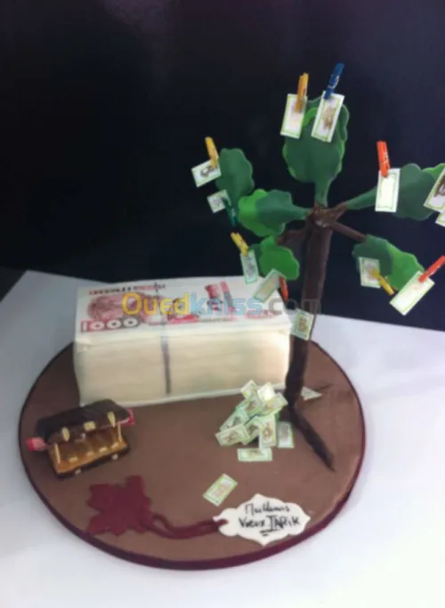 Gâteaux anniversaire a theme mariage
