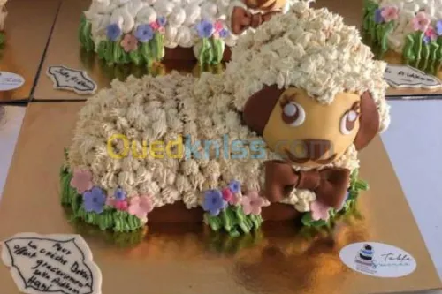 Gâteaux anniversaire a theme mariage