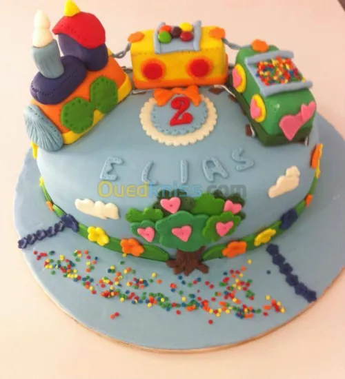 Gâteaux anniversaire a theme mariage