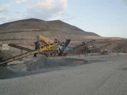 MONTAGE  DES MACHINES DE CARRIERE