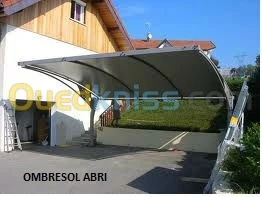 abri en polycarbonate