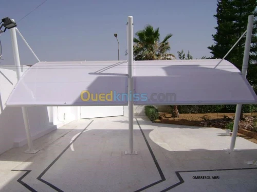 abri en polycarbonate