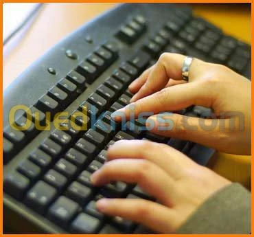 Dactylographie (frappe sur clavier)