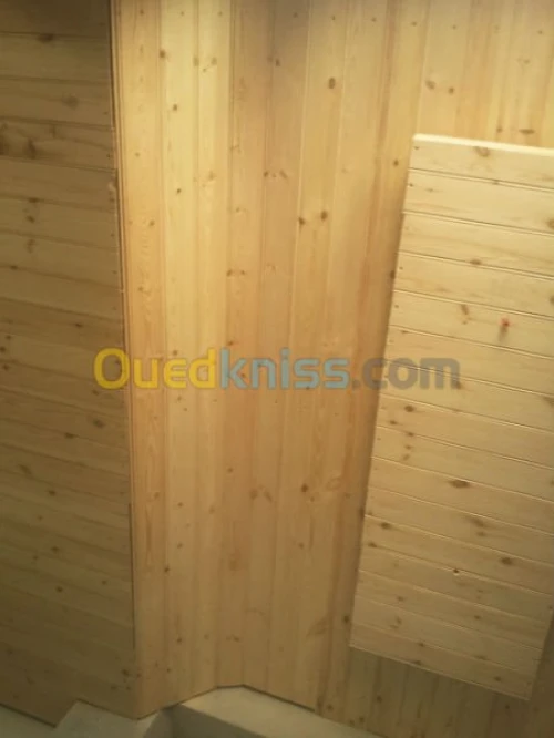  Charpente en bois