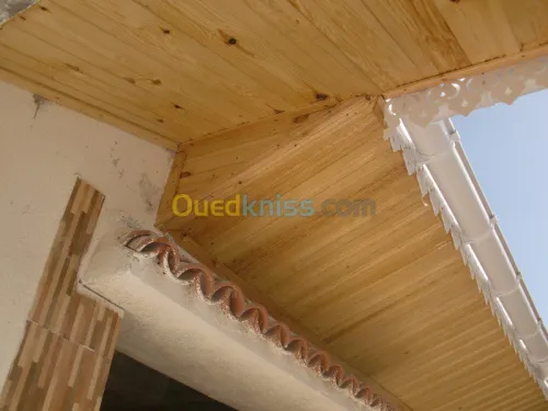  Charpente en bois