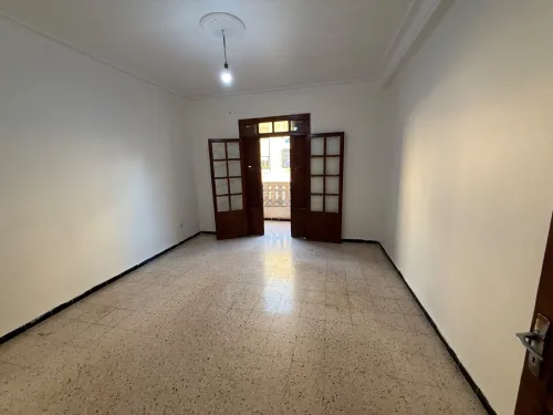 Location Appartement Niveau de villa F4 Alger Mohammadia