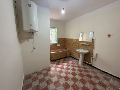 Location Appartement Niveau de villa F3 Alger Baraki