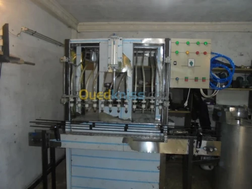 Remplisseuse produits détergent 