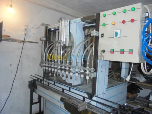 Remplisseuse produits détergent 