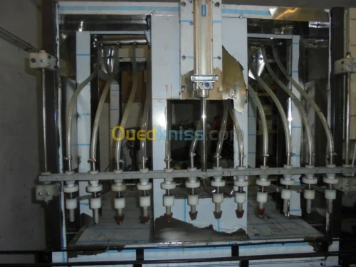 Remplisseuse produits détergent 