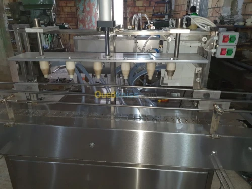 Remplisseuse produits détergent 