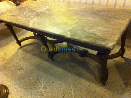 Large Table basse style Louis XVI 