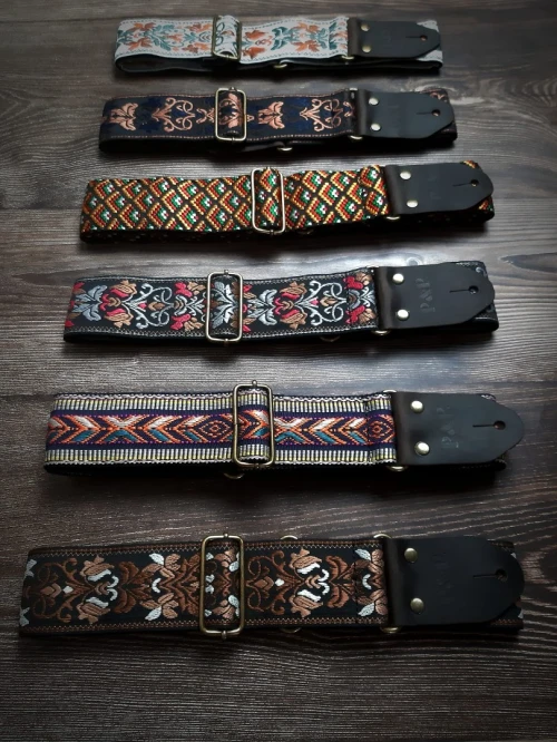 Cordes de guitares / mandole / banjo / mandoline 
