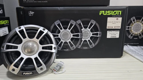 Haut Parleur Marin FUSION Signature 3i 6.5" 230w Chrome