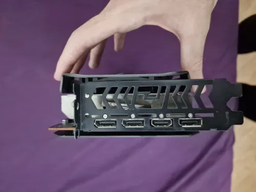 RED DEVIL RX 6700XT 12gb vram [vendu]