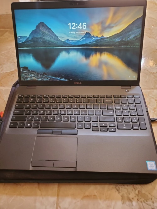 Dell latitude 5500 15.6" / i5 8th/ 8Gb RAM/ 256 SSD