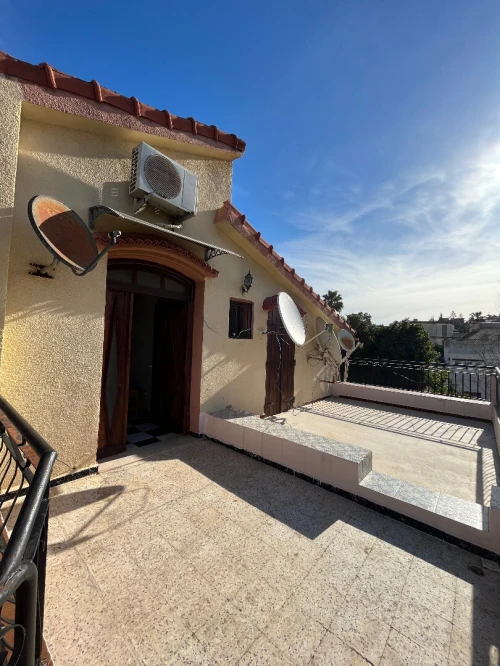 Location Appartement Niveau de villa F3 Alger Birkhadem