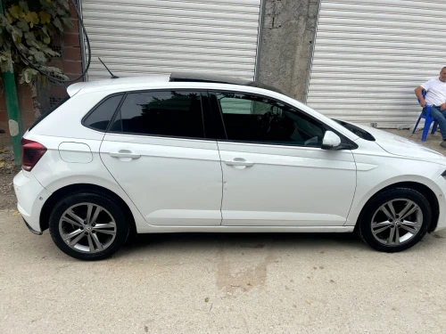 Volkswagen Polo 2018 Carat
