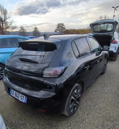 Peugeot 208 2024 Allure Pack