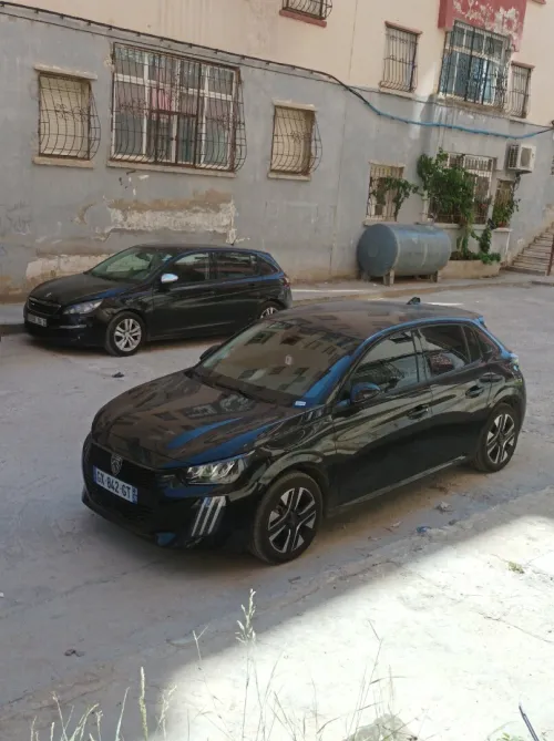 Peugeot 208 2024 Allure Pack