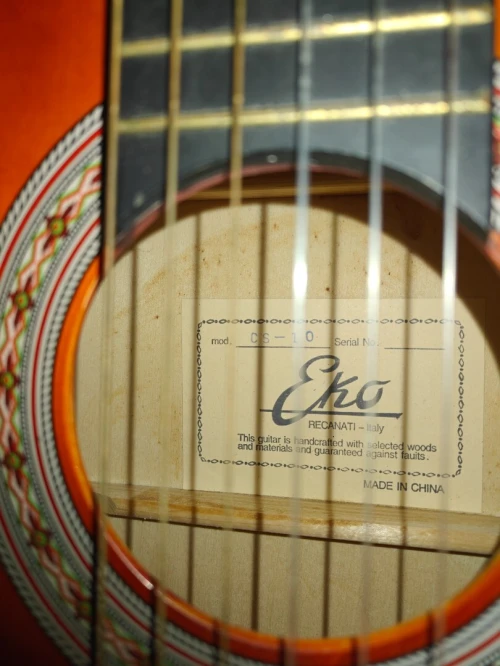 Italian classic Guitar eko avec un sac rockbag