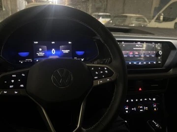 Volkswagen Taos 2022 SE