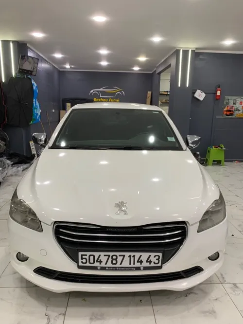 Peugeot 301 2014 Allure